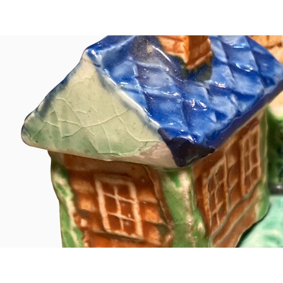 Vintage Ceramic Lighthouse with Cottage Salt and Pepper Shakers - Picture 5 of 9